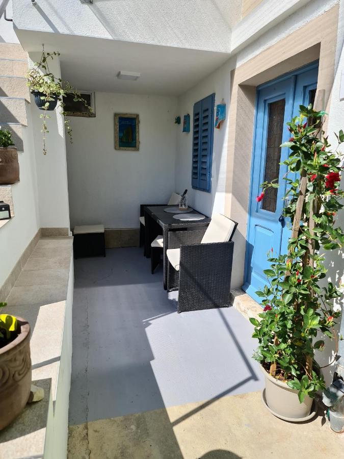 Apartments By The Sea Veli Losinj, Losinj - 19196 Exterior photo